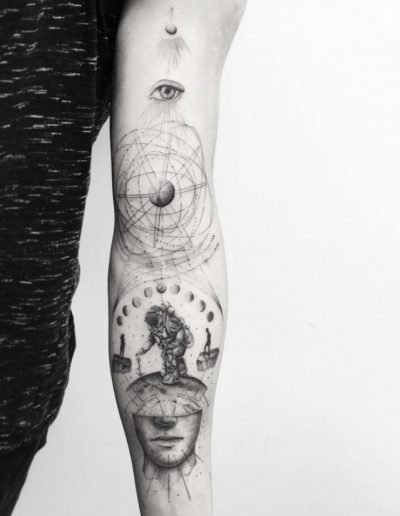 gergo augusztiny hungary budapest geometric fineline astronaut tattoo